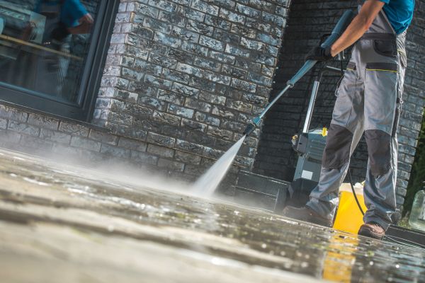 Cost of Power Cleaning in Destin