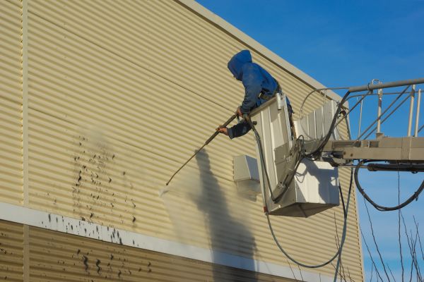 Cost of Commercial Exterior Cleaning in Destin