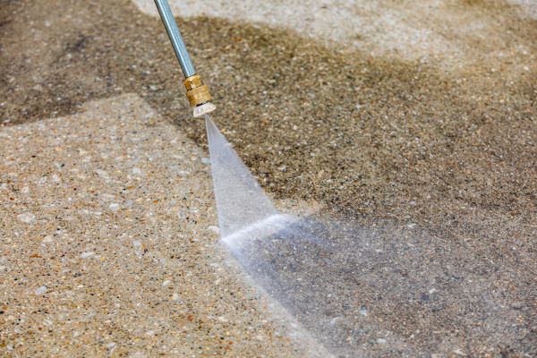 Cost of Driveway Pressure Cleaning in Destin