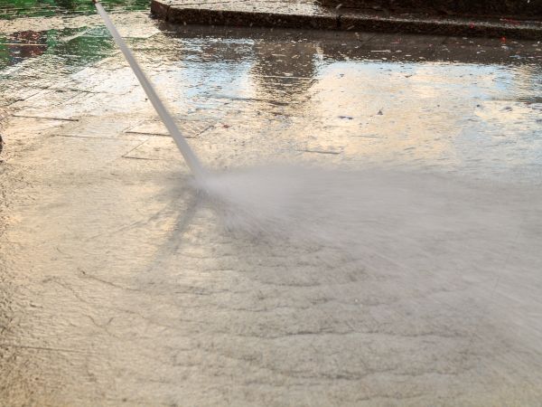 Cost of Pavement Cleaning Service in Destin