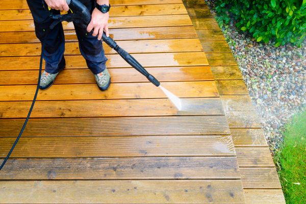 Cost of Porch Cleaning in Destin