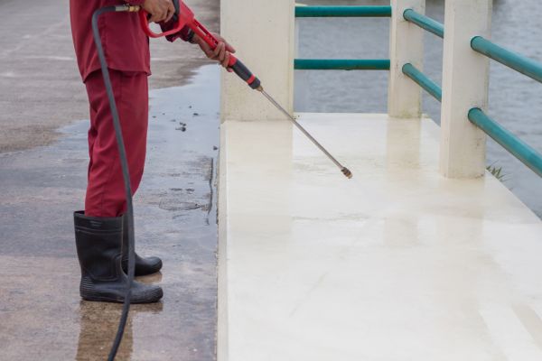 Cost of Industrial Concrete Cleaning in Destin