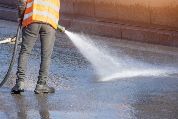 Cost of Asphalt Pressure Washing in Destin
